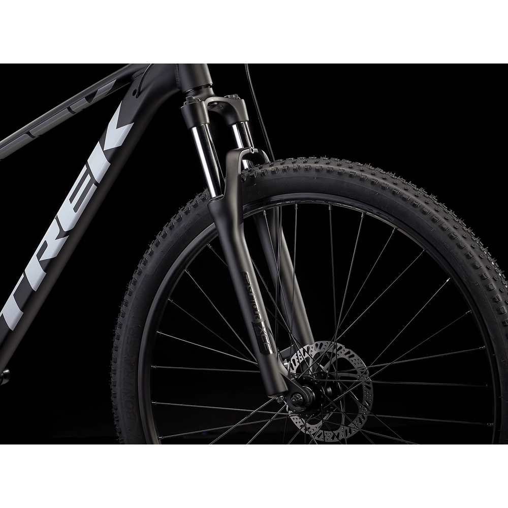 trek marlin 4 wheel size