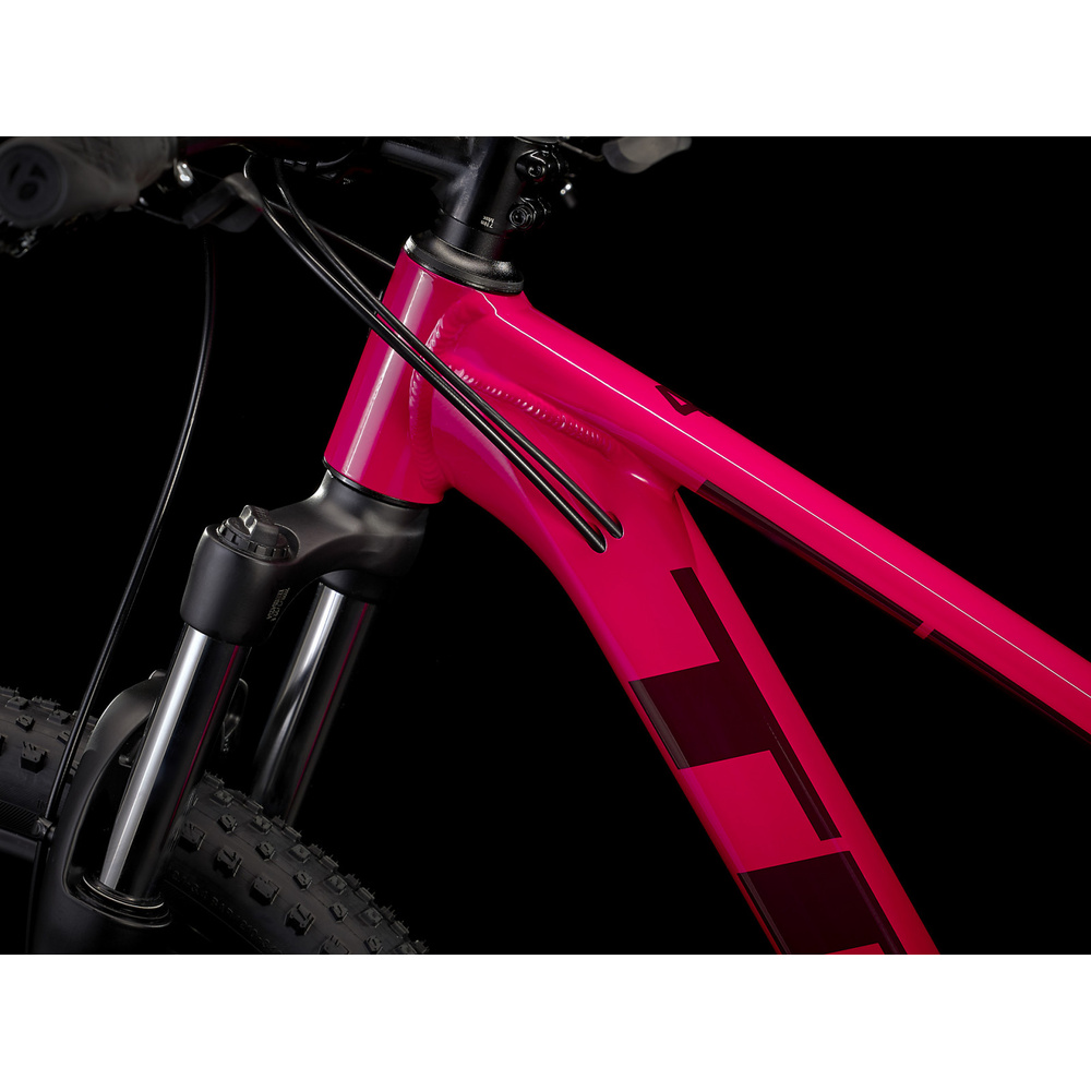 magenta trek bike