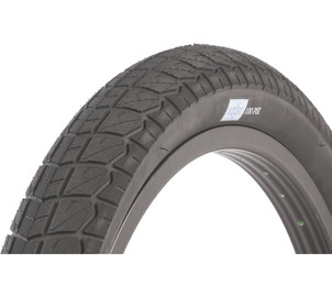 Tire, Current 18 x 2.2 blackwall