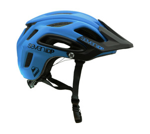 7IDP M2 BOA Helmet Size: M/L, blue-black