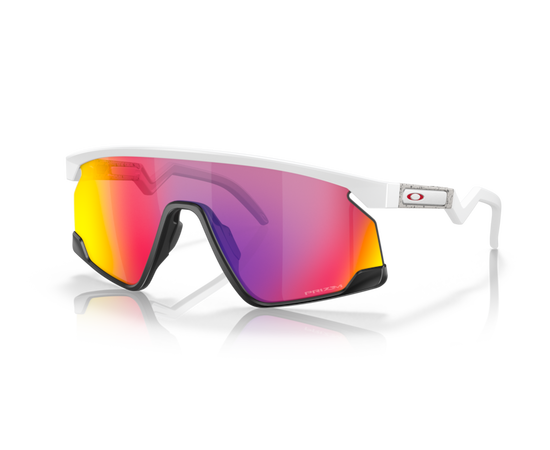 OAKLEY BXTR, Krāsa: Matte white/Black/Lens Prizm road