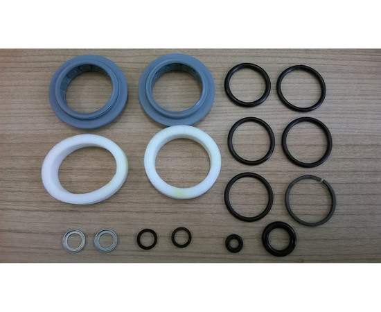 AM Fork Service Kit, Basic (includes dust seals, foam rings,o-ring seals) - Sekt