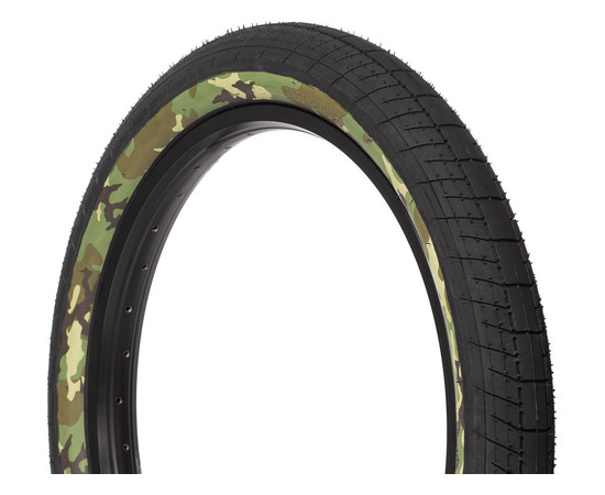 STING tire 65 psi, 20x2.4" black/forest camouflage sidewall